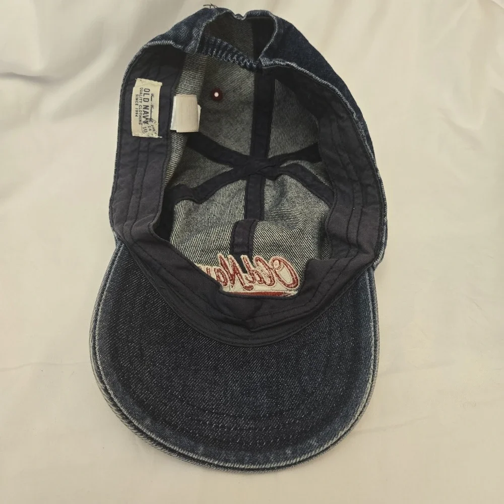 Toddler‎ Old Navy Hat Denim 4T- 5T Cap Elastic Back Red Retro Embroidered Logo